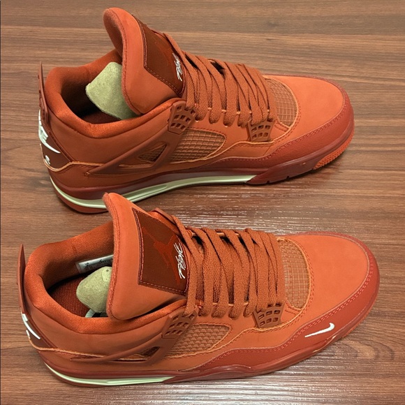 Air Jordan 4 Men's Bold Red Sneakers - Picture 4 of 6